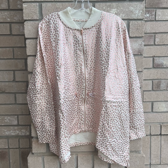 NWT Zuda Pink Metallic Leopard Zipper Oversized Cinched Waist - Picture 1 of 6